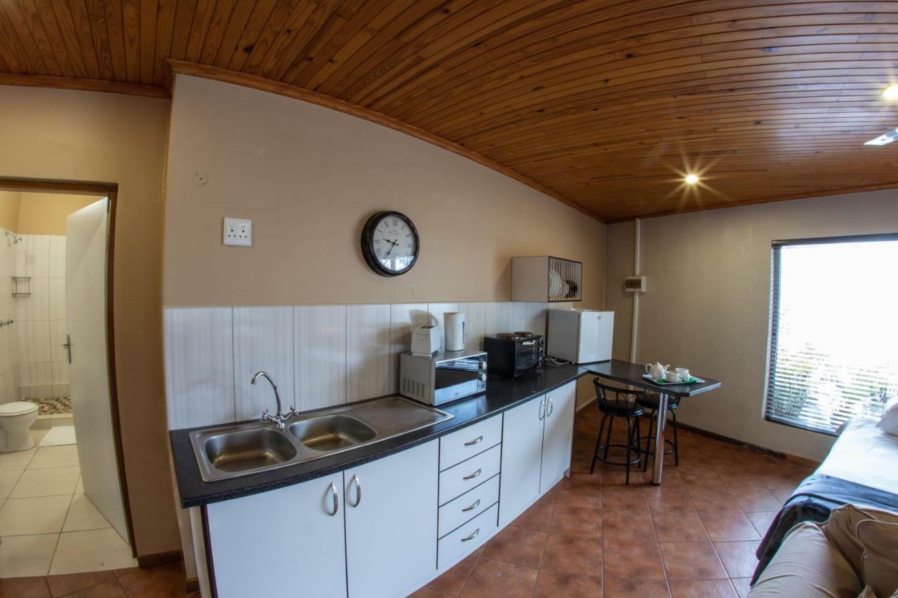 Meransha Self Catering Cc Walvis Bay Exterior foto